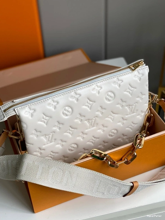 PM LOUIS COUSSIN VUITTON 0820